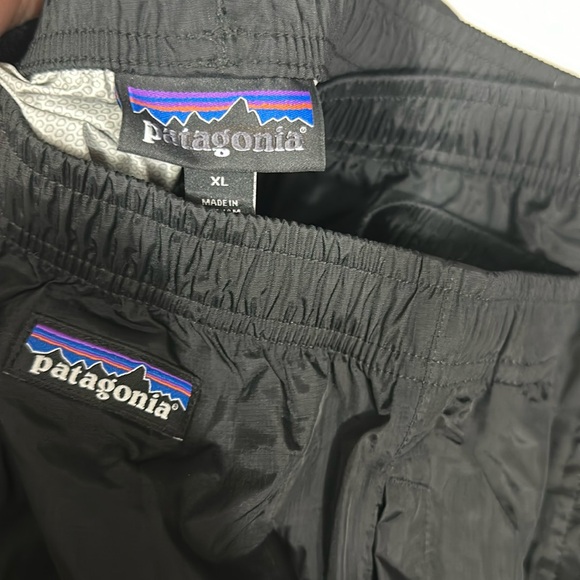 Patagonia Women’s Torrentshell Black Pants NWOT Size XL - Picture 5 of 7